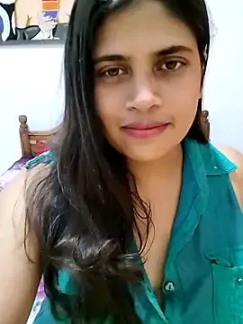 roouse – webcam model profile photo Image 19