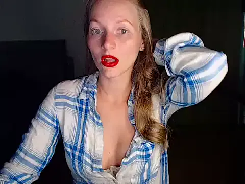 oxo_yuna_oxo – webcam model profile photo Image 7