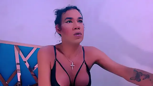 Sofia3393 – webcam model profile photo Image 4