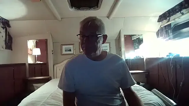 zui_lu – webcam model profile photo Image 16