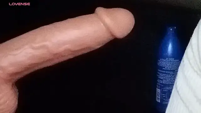 maataaan – webcam model profile photo Image 2