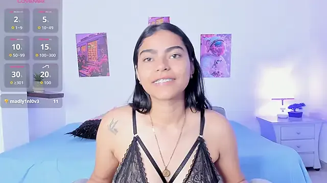 NinnaSalvatore – webcam model profile photo Image 11