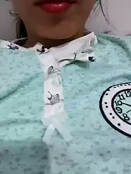 Nicole – webcam model profile photo Image 3