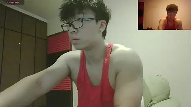 Megu_Melon – webcam model profile photo Image 11