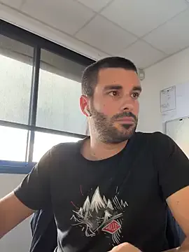  – webcam model profile photo Image 19