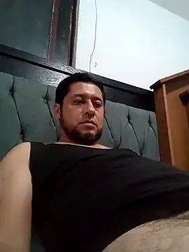 NANA_7 – webcam model profile photo Image 2