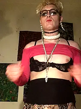 Gothdolll – webcam model profile photo Image 16