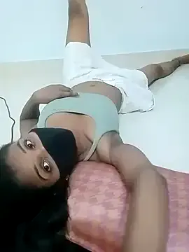 BriaKaye – webcam model profile photo Image 4