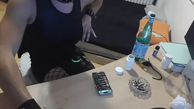 FroggyAnna – webcam model profile photo Image 4