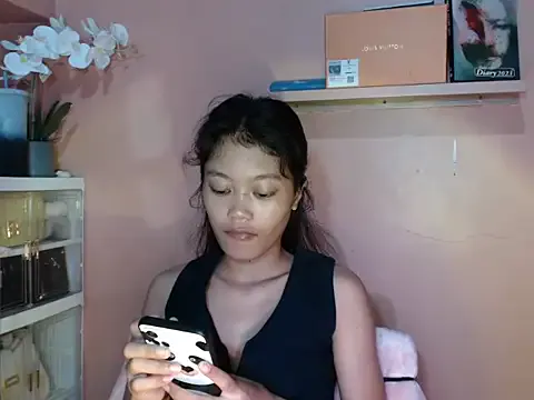 Mia--meow – webcam model profile photo Image 15