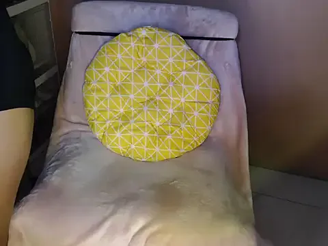 Mia--meow – webcam model profile photo Image 16