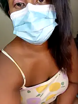 – webcam model profile photo Image 10