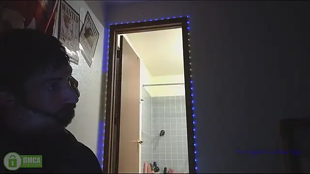 roouse – webcam model profile photo Image 4