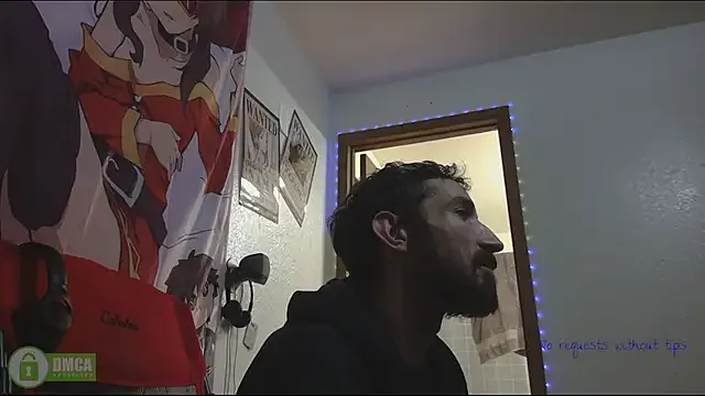 roouse – webcam model profile photo Image 5