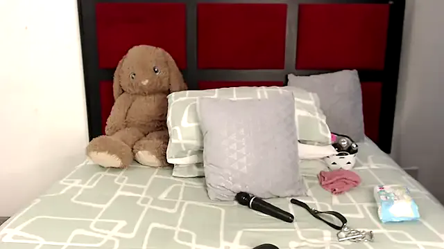 winter11 – webcam model profile photo Image 5