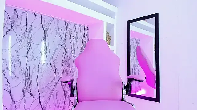 Mia--meow – webcam model profile photo Image 7