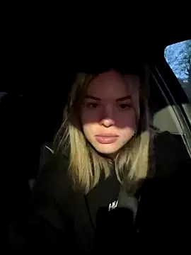 ClaireBree – webcam model profile photo Image 14