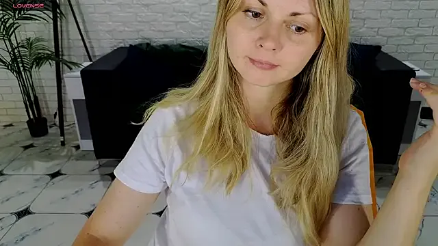 NatashaRaven – webcam model profile photo Image 13