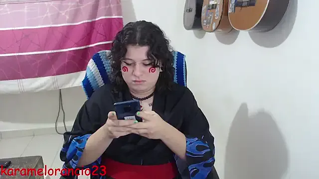 Emily_brown04 – webcam model profile photo Image 14