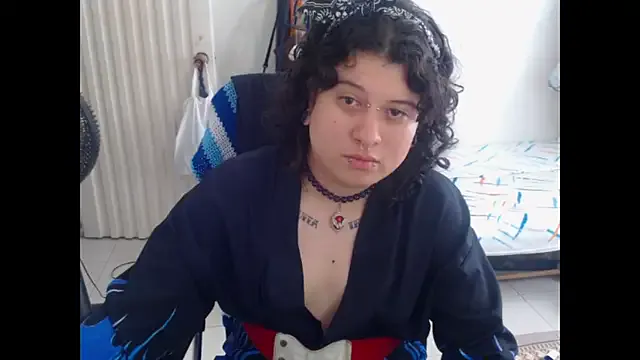 Emily_brown04 – webcam model profile photo Image 5