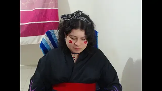 Emily_brown04 – webcam model profile photo Image 8