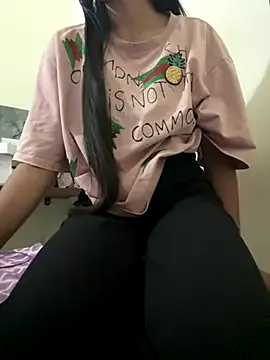 nathi_poyo – webcam model profile photo Image 5