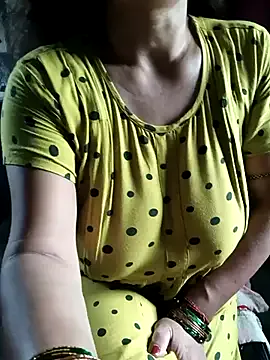 AmeliaBrilliants – webcam model profile photo Image 3