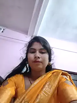 roouse – webcam model profile photo Image 16