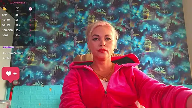 Yui-Ch – webcam model profile photo Image 17