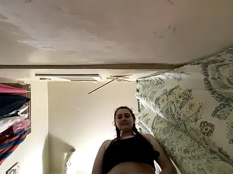 _chanMOMO_ – webcam model profile photo Image 6