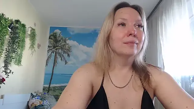 MeiFujimura – webcam model profile photo Image 2