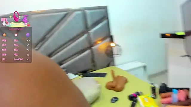 SunnyBlair – webcam model profile photo Image 2