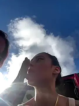 _Alicee_1 – webcam model profile photo Image 6