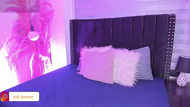 NoaBeller – webcam model profile photo Image 7