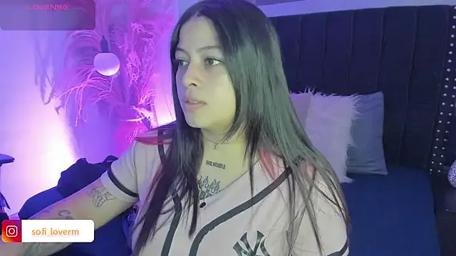 NoaBeller – webcam model profile photo Image 9