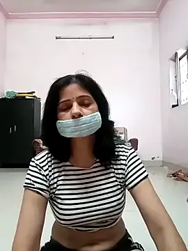 Soniaji1 – webcam model profile photo