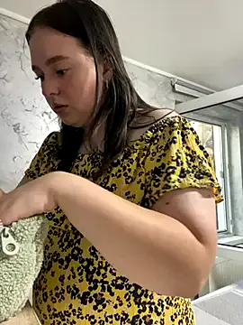 NANA_7 – webcam model profile photo Image 3