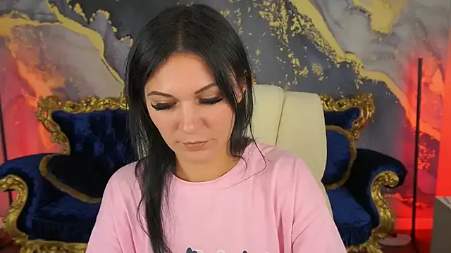 maataaan – webcam model profile photo Image 16