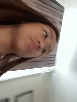 ManaMi-maru – webcam model profile photo Image 9