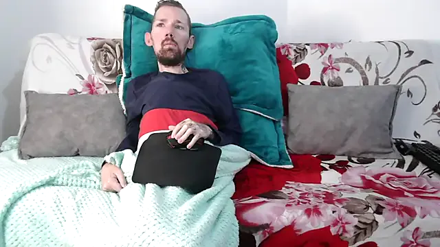 winter11 – webcam model profile photo Image 15