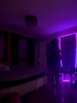 Queen_Daisy – webcam model profile photo Image 13