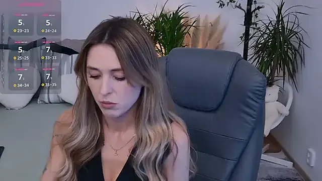 Megu_Melon – webcam model profile photo Image 6