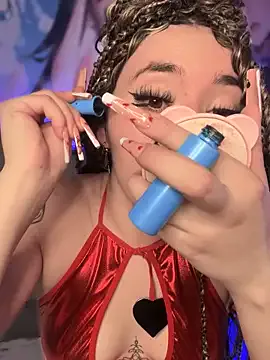 roouse – webcam model profile photo Image 5