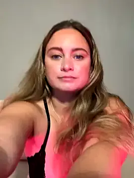 CleoLangley – webcam model profile photo Image 3
