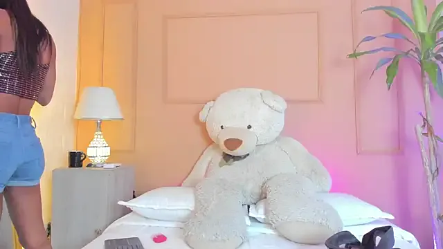 Humsafar-HDX-13 – webcam model profile photo Image 19