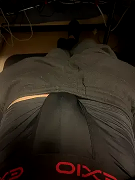 PumaShyXD – webcam model profile photo Image 5