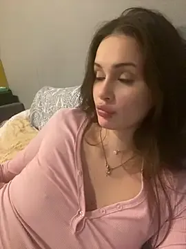 CleoLangley – webcam model profile photo Image 2