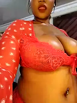 roouse – webcam model profile photo Image 15