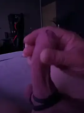 winter11 – webcam model profile photo Image 10