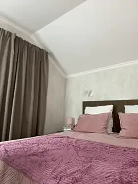 Mia--meow – webcam model profile photo Image 7